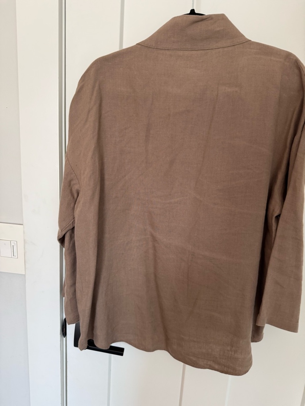 Zara 100% Linen Mock Neck Blouse in brown. Size M. EUC. - Picture 5 of 5
